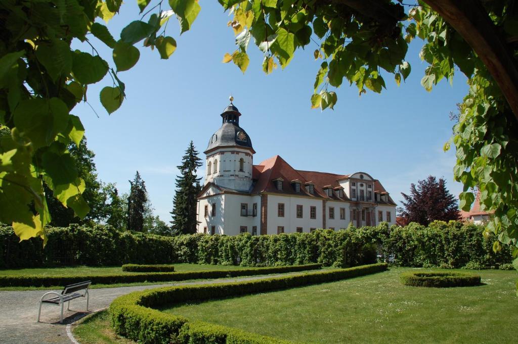 & Cafe Mohrenbrunnen Гостевой дом Айзенберг